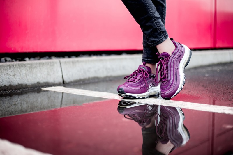 Air max 1 outlet premium bordeaux on feet